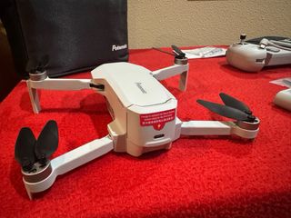 Potensic Atom SE Drone con mando y accesorios