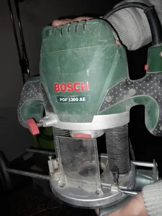 Fresadora Bosch POF 1200 AE