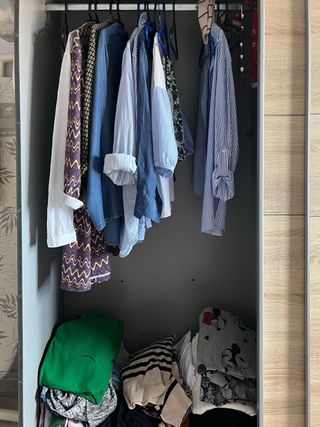 Guardaroba in rovere con porte scorrevoli