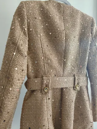 Chaqueta Zara lentejuelas doradas