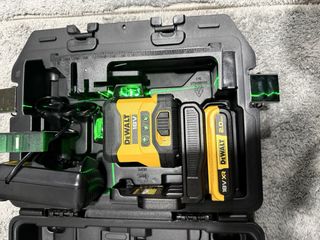 Dewalt 360° 18V DCLE34031 nivel  laser