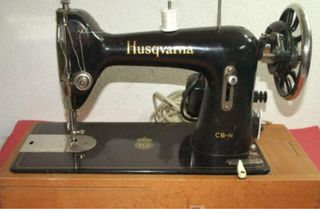 Máquina de coser Husqvarna Vintage CB-N