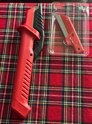 Taglierino Spellacavi Intercable Isolato + lama