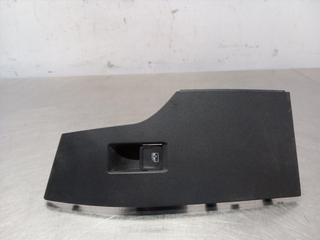 MANDO ELEVALUNAS TRASERO IZQUIERDO SEAT ARONA (KJ