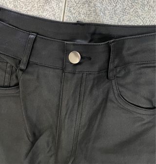 Pantalón cuero Talla 38