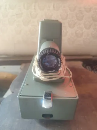 Proyector Antiguo ENOSA Madrid
