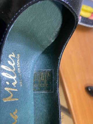 Zapatos de tacón Patricia Miller negros