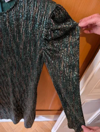 Vestido lentejuelas verde Zara