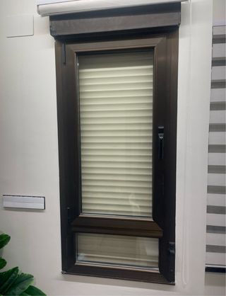 Ventana aluminio doble cristal motor