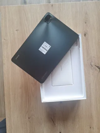 Xiaomi Pad 5 con funda y teclado