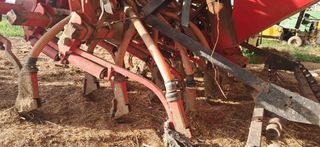 2 Sembradora neumática / pulpo Sola 5 metros.