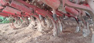 2 Sembradora neumática / pulpo Sola 5 metros.