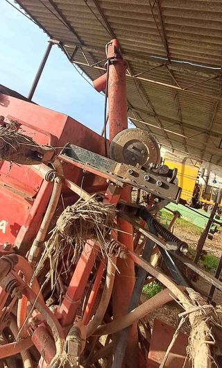 2 Sembradora neumática / pulpo Sola 5 metros.