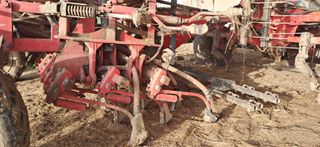 2 Sembradora neumática / pulpo Sola 5 metros.