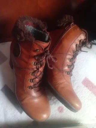 Botines Hispanitas Cuero Talla 38