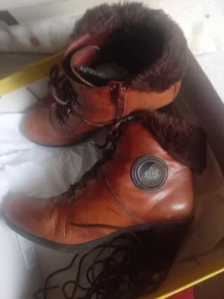 Botines Hispanitas Cuero Talla 38