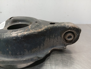BRAZO SUSPENSION INFERIOR TRASERO DERECHO FORD KU