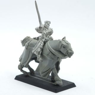 Quest Knight Bretonnia Warhammer Fantasy Spadone 2