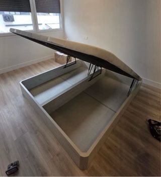 Canapés con base in legno e tessuto 3D traspirante, varie misure e colori