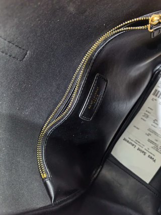 Bolso YSL Hobo Mediano Negro Dorado