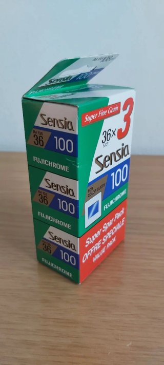 Fujifilm Fujichrome Sensia 100 - 36 pose