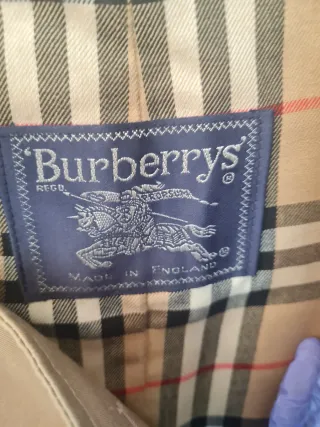 Gabardina Burberry Beige Clásica