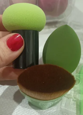 Lote esponjas maquillaje verde oliva Nuevas, 3€!!