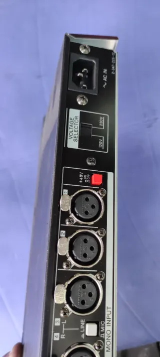 Mezclador de audio Sony SRP-X100