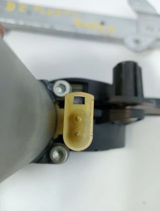 118965 elevalunas delantero izquierdo ford fiesta