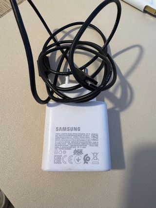Cargador Samsung USB C 45W EP-TA845