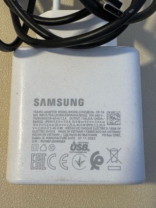 Cargador Samsung USB C 45W EP-TA845