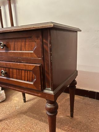 Mesita Noche Caoba Antigua 2 Cajones