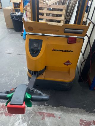 Apilador eléctrico Jungheinrich EJC 10