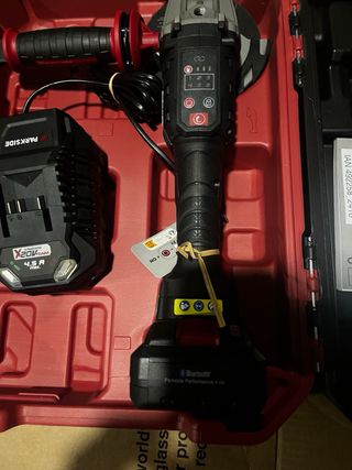 Amoladora Parkside 20V performance conpleta 4ah.