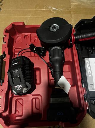 Amoladora Parkside 20V performance conpleta 4ah.