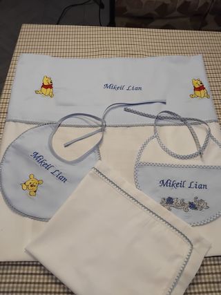 Set Lenzuolo culla con bavette personalizzate