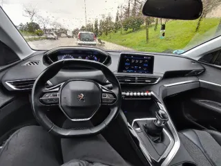 Peugeot 3008 2016