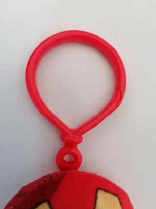 Portachiavi peluche Iron Man Marvel Kinder