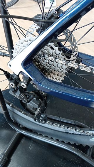 Bicicleta Eléctrica Carbono Motor Central