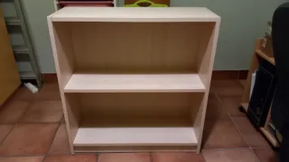 Estantería de madera color haya