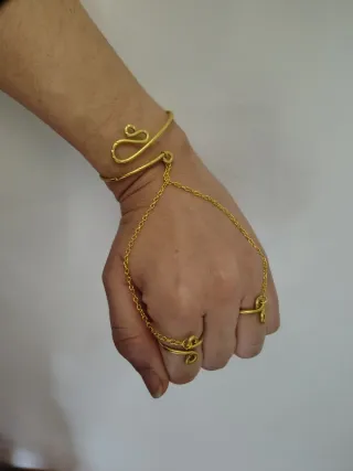 Bracciale con 2 anelli e catenella fatto a mano