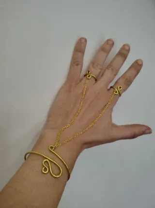 Bracciale con 2 anelli e catenella fatto a mano