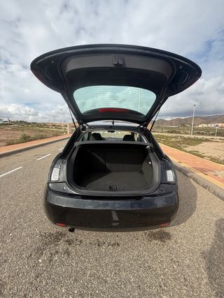 Audi A1 2011 1.6 TDI 105 cv