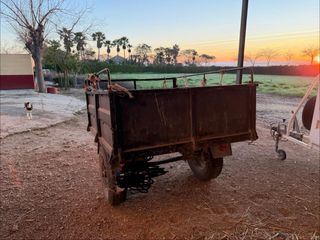 Remolque coche con documentación