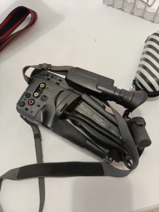 Panasonic MS70 S-VHS-C Cámara de vídeo