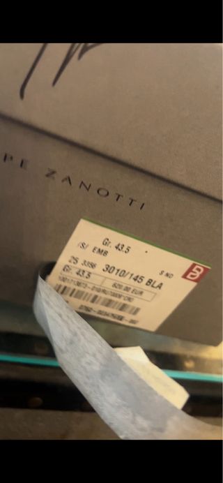 Botines Giuseppe Zanotti Negros 45  Con caja