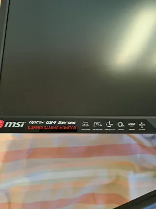 Monitor curvo MSI Optix G24 Series