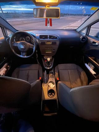 SEAT León FR MK2 (2009, 2.0 TDI 170, 4500€ neg.)