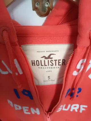Sudadera Hollister con cremallera.S/M