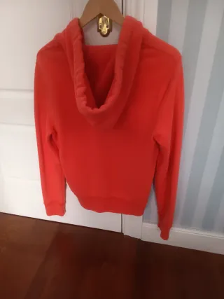 Sudadera Hollister con cremallera.S/M